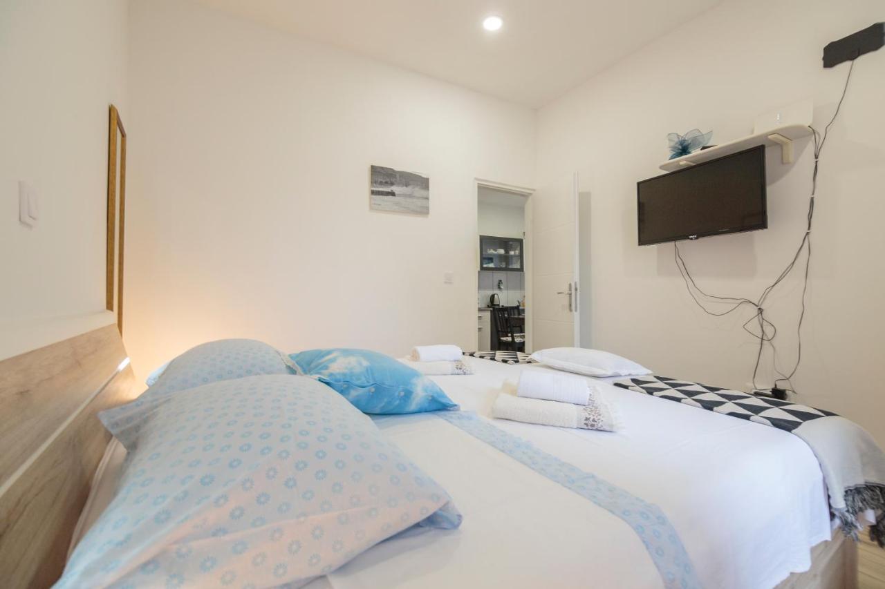 Apartment Esa Komiža Extérieur photo